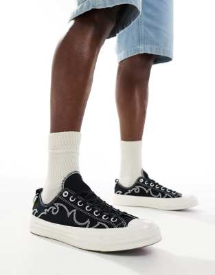 Converse Chuck 70 Ox trainers in black φωτογραφία