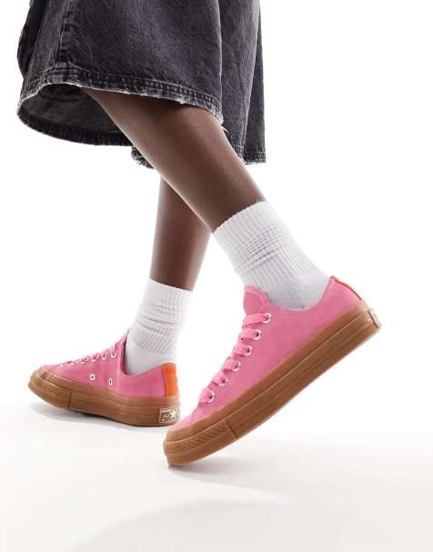 Converse Chuck 70 Ox trainers in pink with gum sole - view 1
