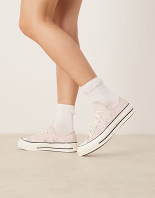 Converse Converse Chuck 70 Ox trainers with stitched star detailing in pink