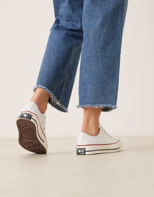 Converse – Chuck 70 Ox – Vita sneakers i canvas och vintagestil med bred passform, 5 av 5