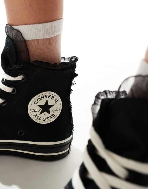 Converse Chuck 70 Ruffles Bows sneakers in black