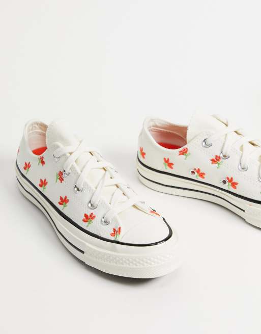 Converse 2025 fiori basse