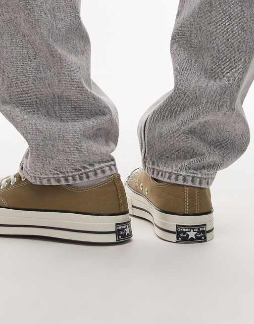 Converse Chuck 70s Ox trainers in khaki, 4 of 5