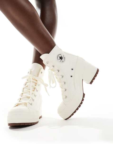 Converse – Chuck Taylor 70's Hi Deluxe – Sneaker in Weiß mit Absatz - view 1