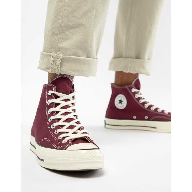 Converse on sale burgundy shoes