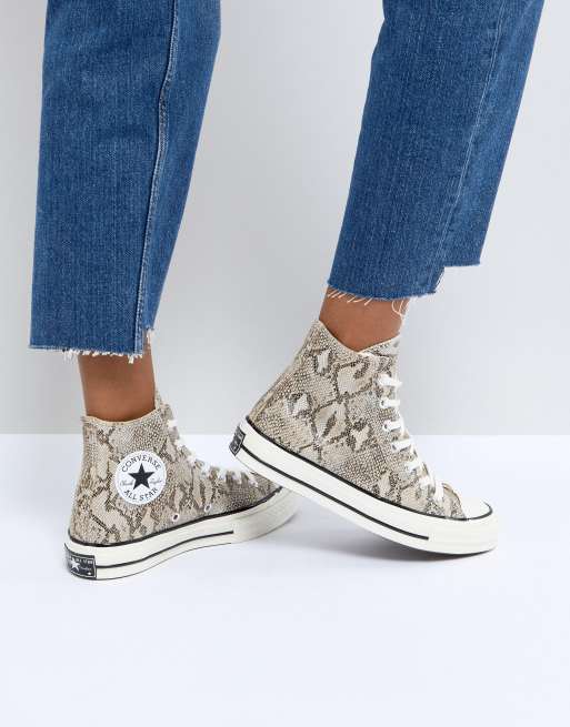 Snake on sale print converse