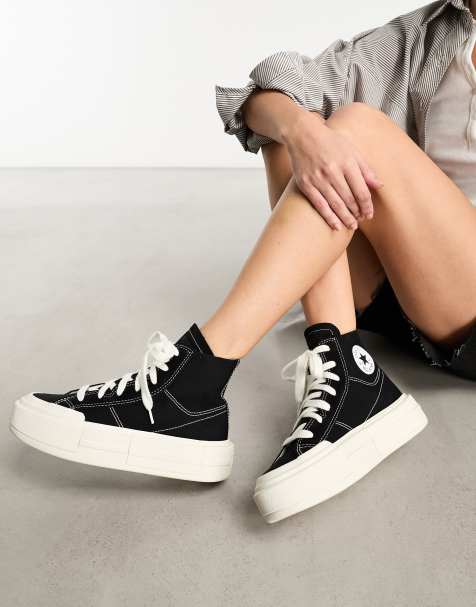 Converse negras online looks