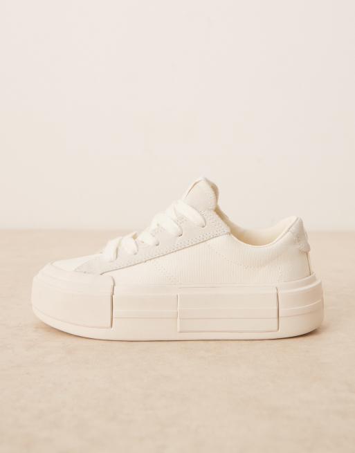 Converse Chuck Taylor All Star Cruise Ox sneakers in off white, 2 of 5