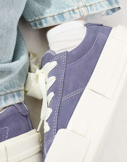 Lilac suede converse deals