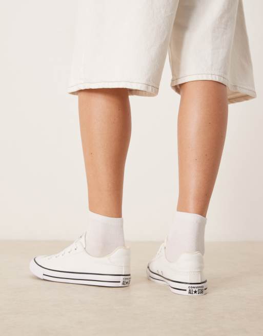 Converse Chuck Taylor All Star Dainty Lucky sneakers in white, 3 of 5
