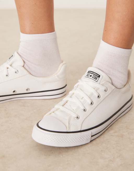 Converse Chuck Taylor All Star Dainty Lucky sneakers in white, 4 of 5