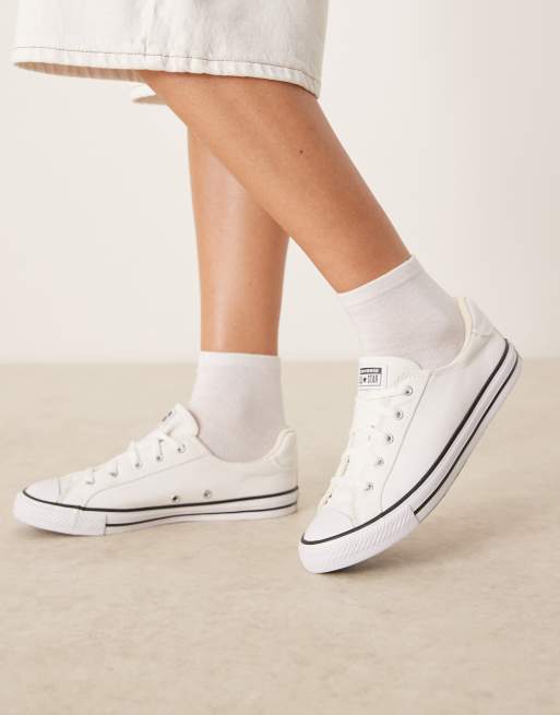 Converse Chuck Taylor All Star Dainty Lucky sneakers in white, 5 of 5