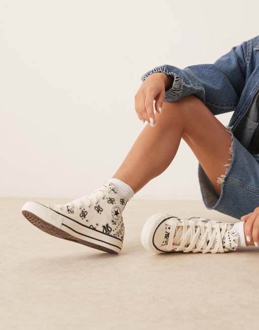 Converse Chuck Taylor All Star Hi Baskets montantes à motif