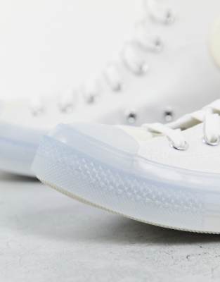 stretchy white converse