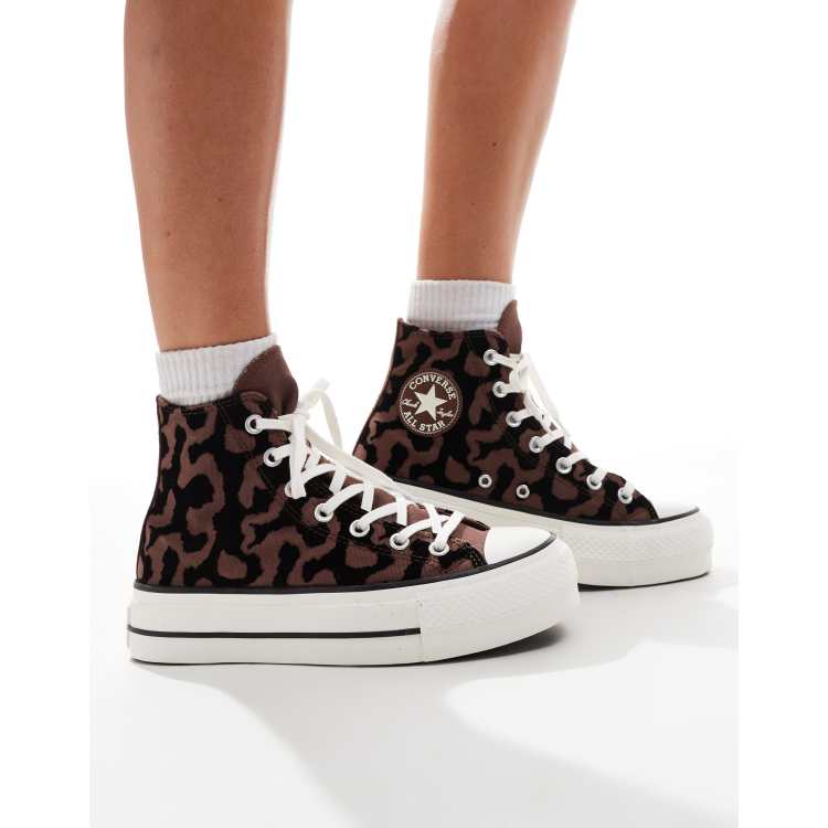 Converse Chuck Taylor All Star Hi Lift Sneakers alte nere e marroni con stampa animalier e suola rialzata ASOS