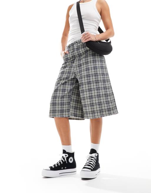 Converse Chuck Taylor All Star Hi Lift Wide Fit platform sneakers in black, 5 of 5