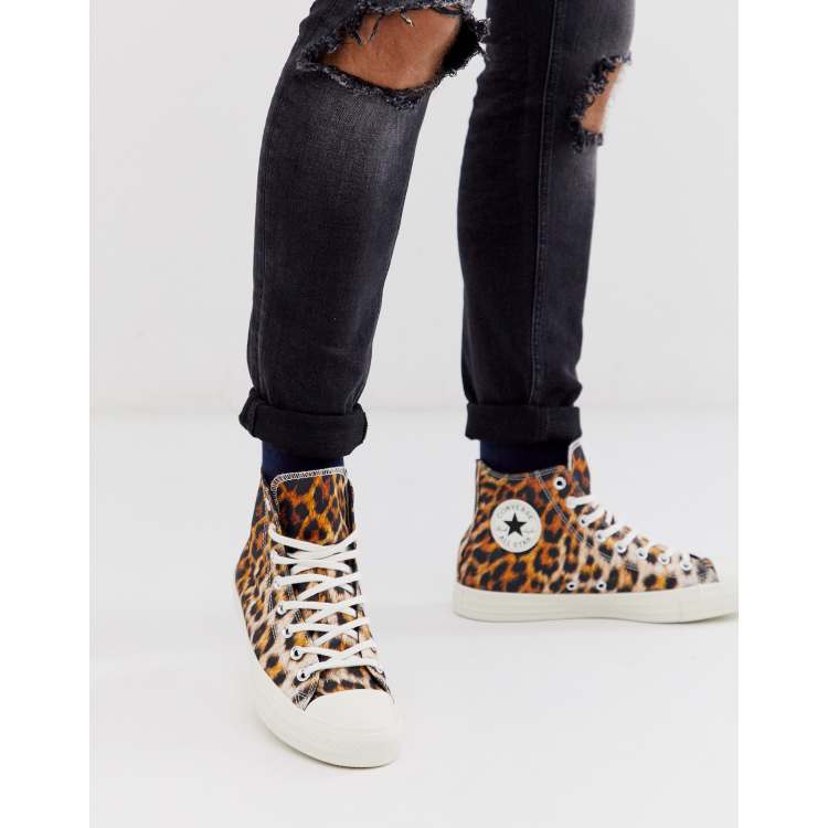 Converse chuck 70 hot sale plimsolls in cheetah print