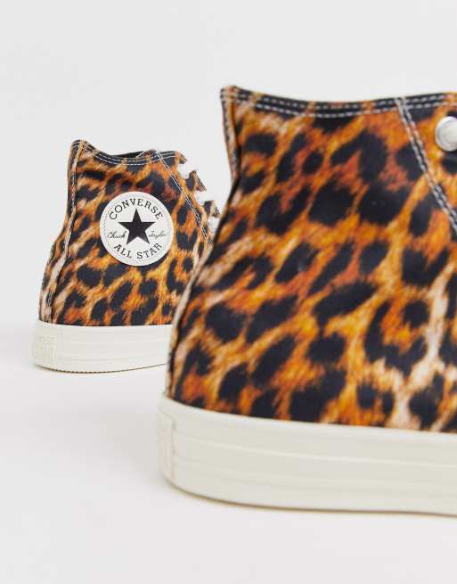 Converse chuck 70 plimsolls in hot sale cheetah print