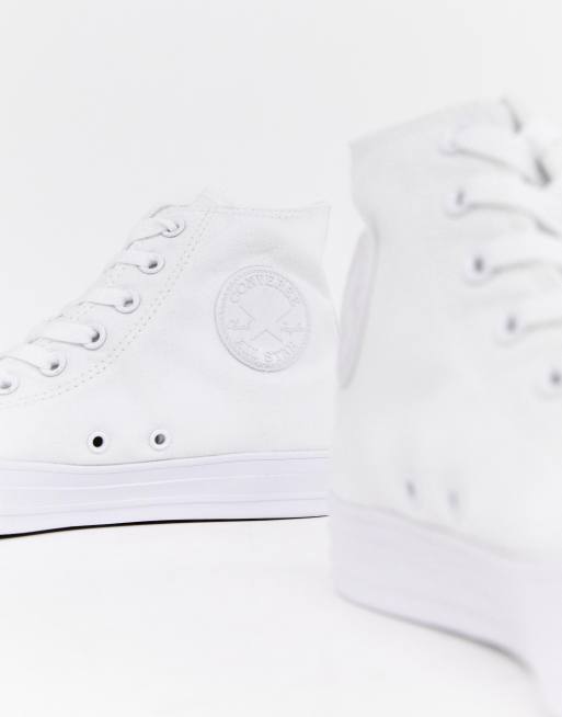 Converse Chuck Taylor All Star Hi Plimsolls In White 1U646, 2 of 4