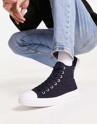 Converse Chuck Taylor All Star Hi quilted cosy utility trainers in black