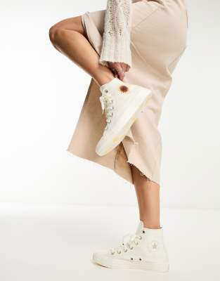 Converse Chuck Taylor All Star hi trainers with sunflower crochet in white - ASOS Price Checker