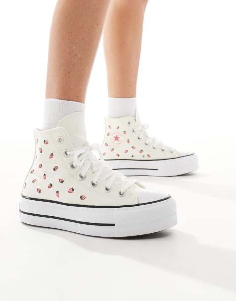 Converse – Chuck Taylor All Star Lift Hi – Gräddvita sneakers med broderade jordgubbar - view 1