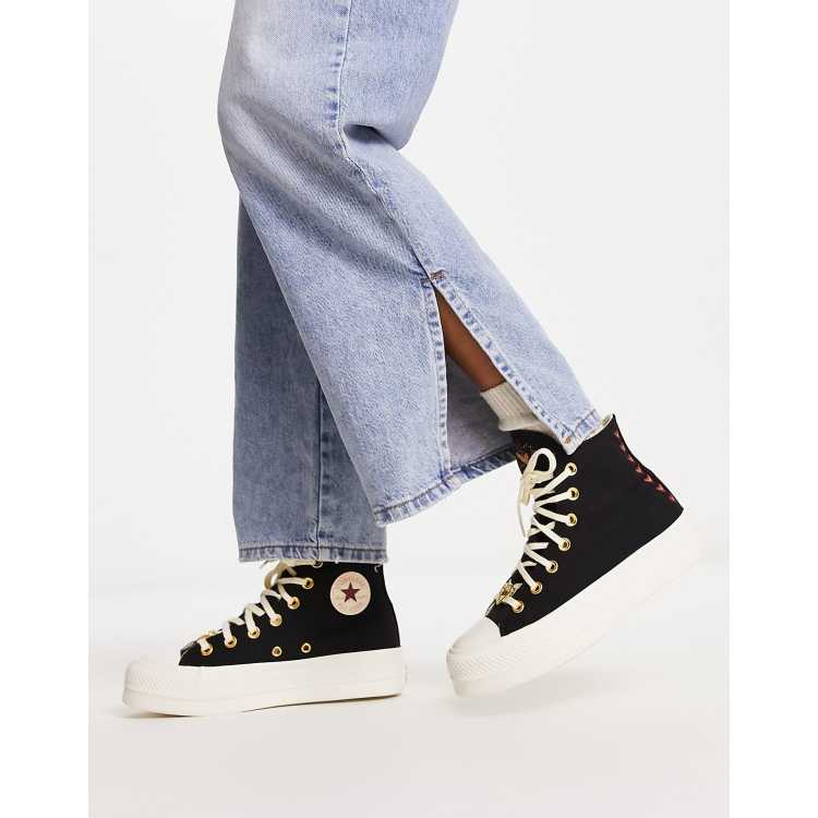 Voor type Roei uit Staren Converse Chuck Taylor All Star Lift Hi platform sneakers with heart  embroidery in black | ASOS