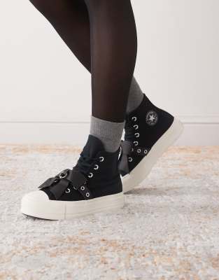 Converse - Chuck Taylor All Star Lift Hi - Sneaker in Schwarz mit Plateausohle und Schleifen