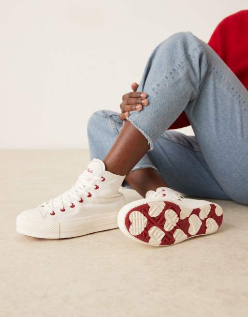 Converse - Chuck Taylor All Star Lift Hi - Sneakers alte bianche con dettaglio a cuore