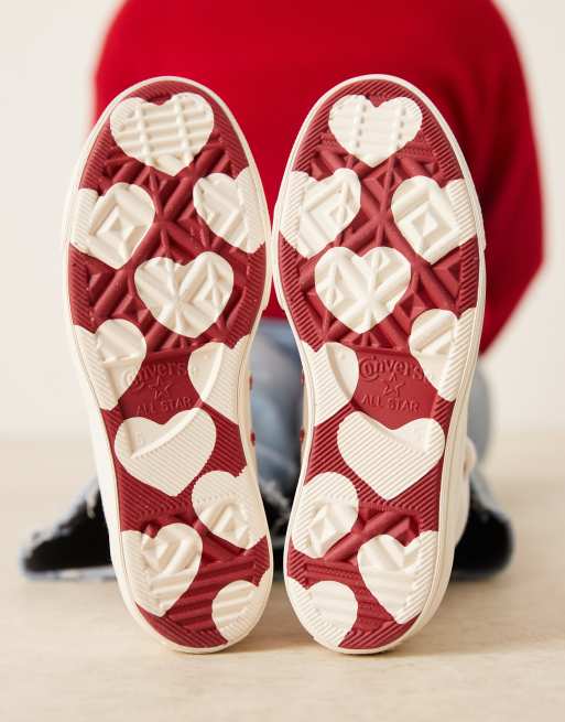 Converse Chuck Taylor All Star Lift Hi trainers with heart detail in white, 3 of 5