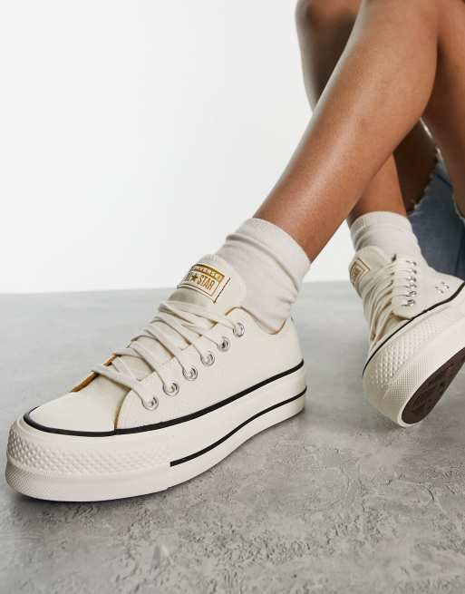 Converse – Chuck Taylor All Star Lift Ox – Jeansowe buty sportowe za kostkę na platformie w kolorze złamanej bieli