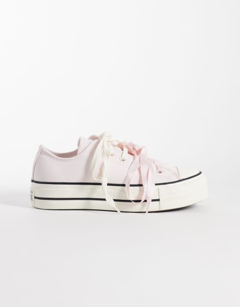 Converse Chuck Taylor - All Star Lift Ox - Satijnen sneakers met plateauzool en lintveters in lichtroze - view 1