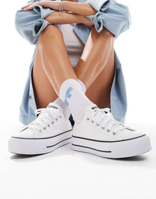 Converse Chuck Taylor All Star Lift Ox Wide Fit trainers in white