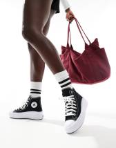 Converse nere outlet bianche