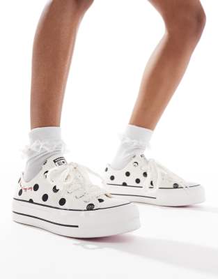 Converse Chuck Taylor All Star Ox Lift trainers in white polka dot