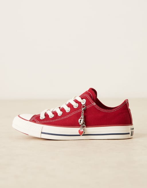 Converse Chuck Taylor All Star Ox Love sneakers in red, 2 of 5