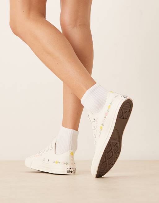 Converse – Chuck Taylor All Star Ox – Sneaker in Weiß mit aufgestickten Blumen, 3 von 5