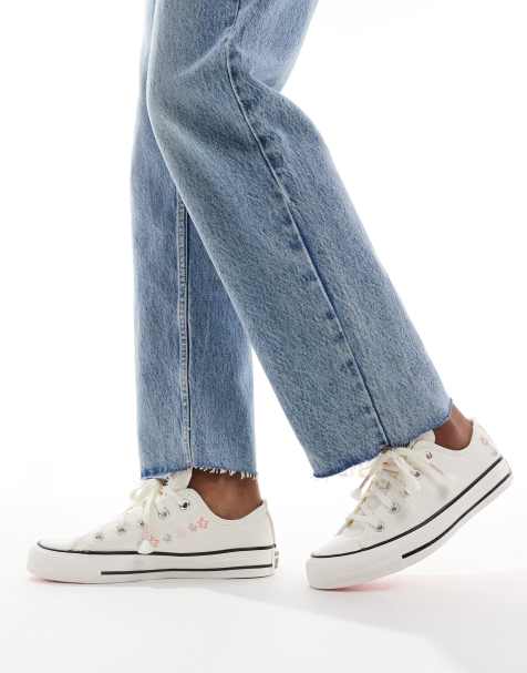 Converse - Chuck Taylor All Star Ox - Sneakers bianche con fiori ricamati - view 1