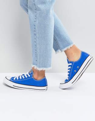 royal blue chuck taylors converse