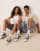 Thumbnail 1 van 5