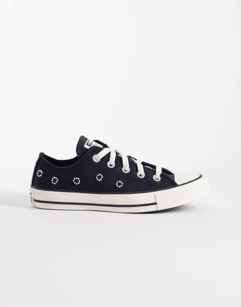 Converse – Chuck Taylor All Star Ox – Svarta sneakers med pärldetaljer - view 1