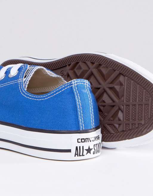 Royal blue chuck taylors low sale