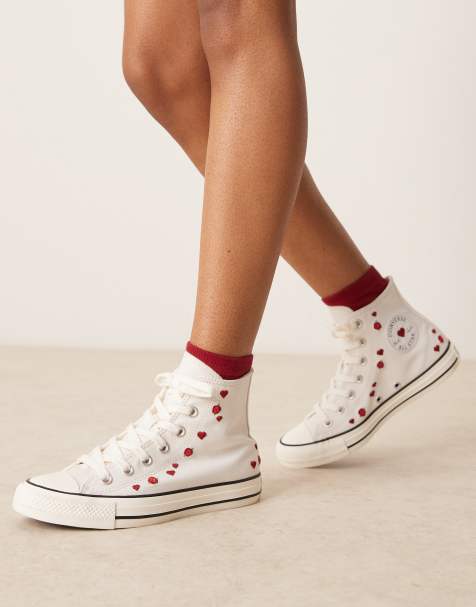 Converse Chuck Taylor All Star sneakers in white with hearts and roses embroidery - view 1