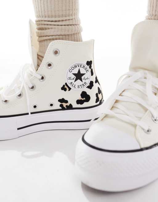 Converse Chuck Taylor All Stars Hi Lift trainers in white with leopard print detail - WHITE, 3 of 5