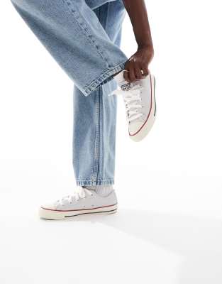 Converse - Chuck Taylor All Start Ox - Sneaker in Hellblau mit Besatz