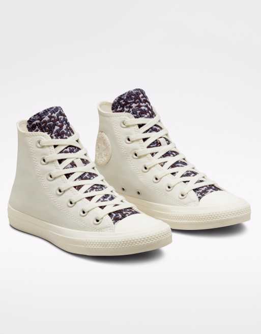 Chuck Taylor Allstar Desert Camo sneakers in cream | ASOS