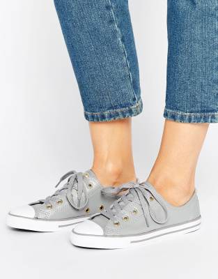 converse with gold eyelets