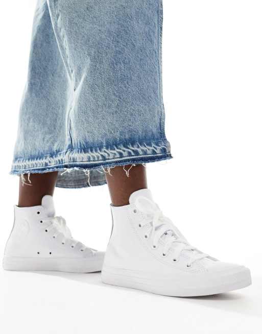 White store converse 4