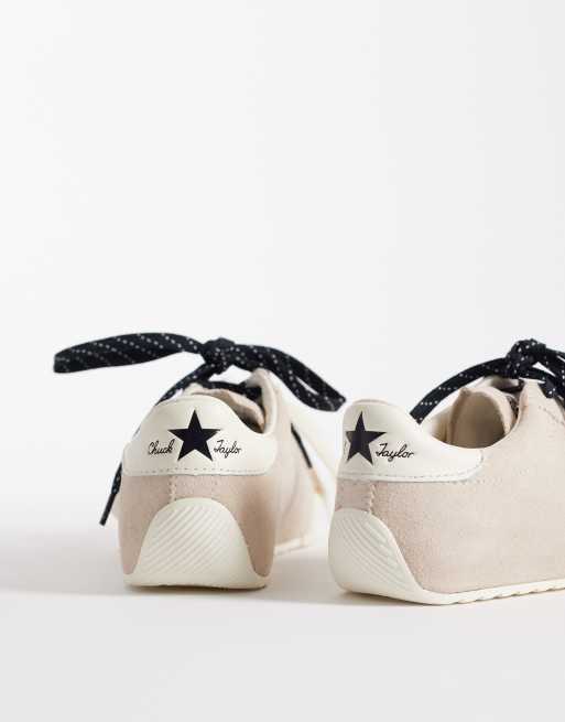 Converse Chuck Taylor - Lage sneakers met dubbele veters in gebroken wit, 3 van 5