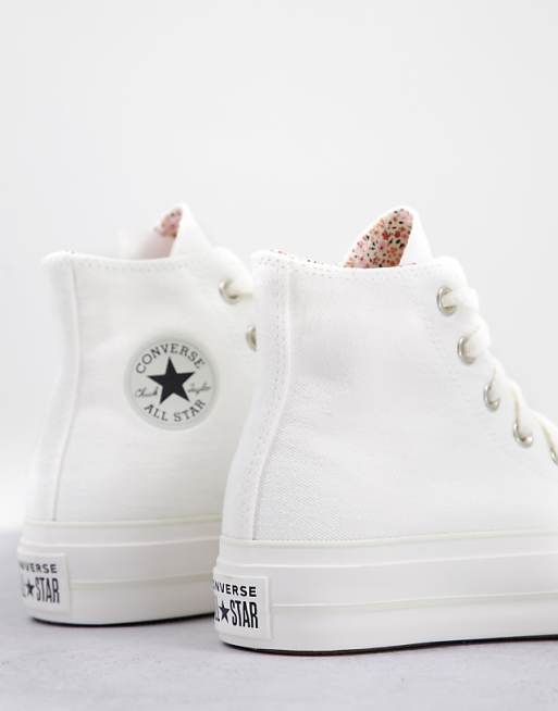Converse - Chuck Taylor Lift - Baskets à motif fleuri - Blanc Converse - Chuck Taylor Lift - Baskets à motif fleuri - Blanc